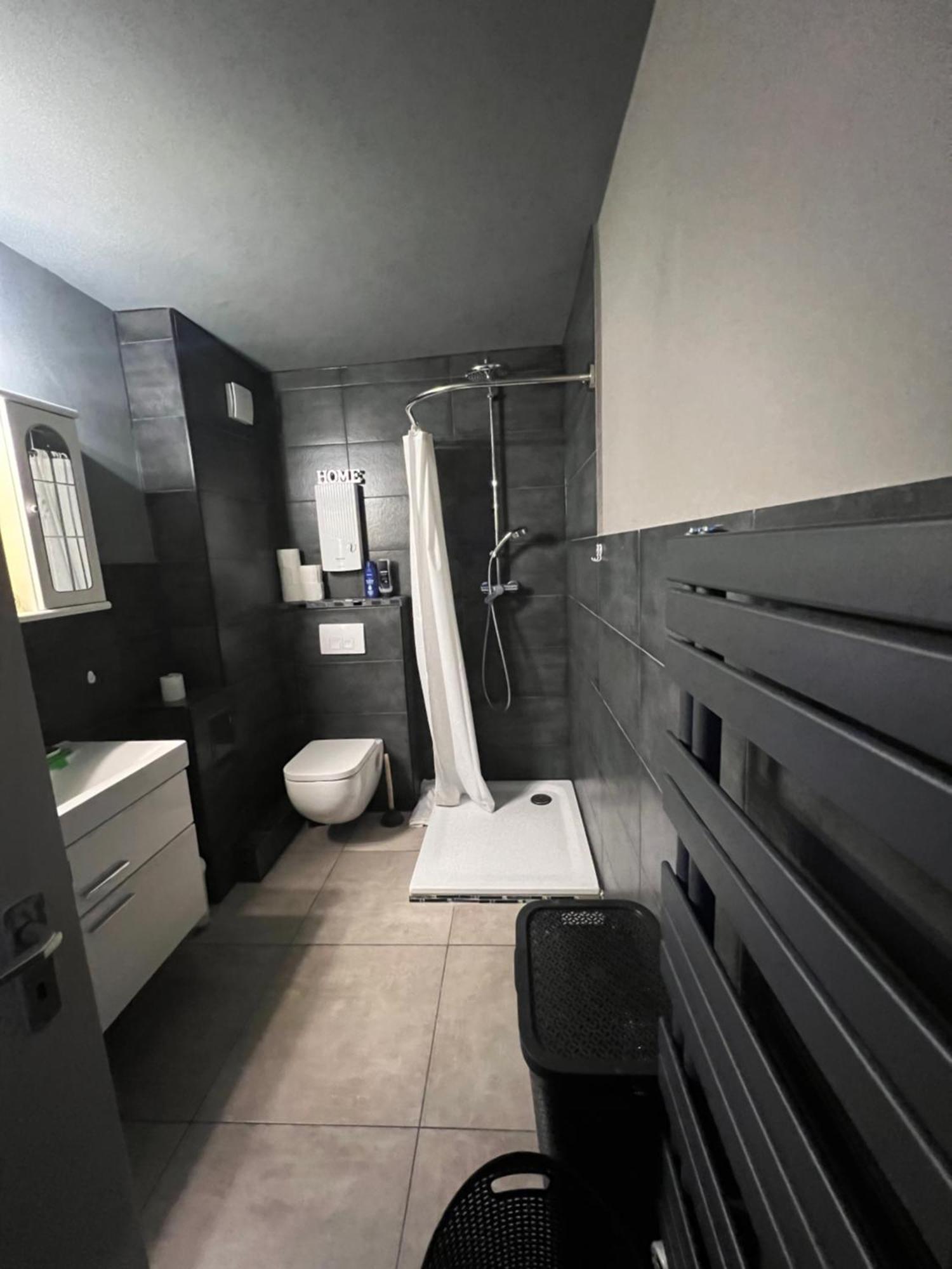 Appartamento Apache Troisdorf Esterno foto